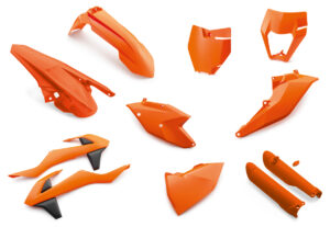 Plastic parts kit