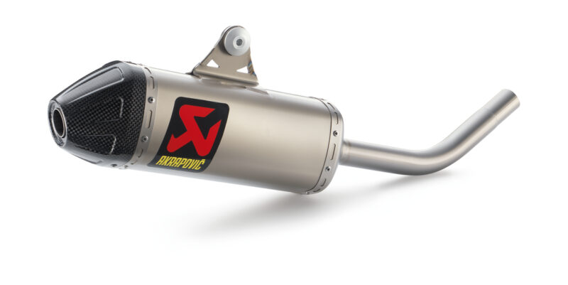 pho_nmon_51605979000_akrapovic_slip_on_silencer__sall__awsg__v1