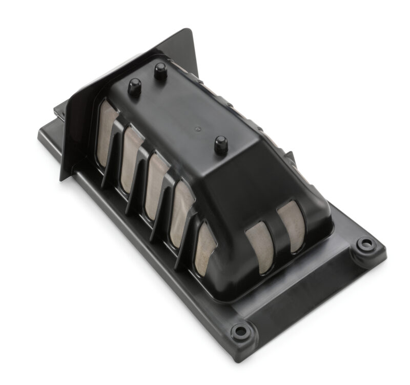 pho_nmon_76506102000_airboxcover_open__sall__awsg__v1