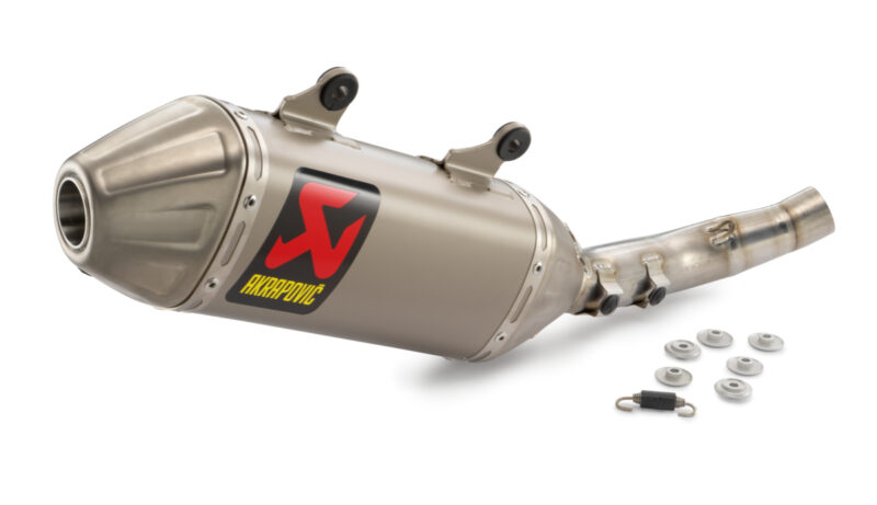 pho_nmon_79505979000_akrapovic_slip_on_line__sall__awsg__v1