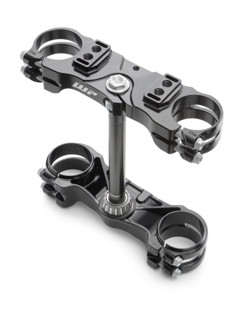 pho_nmon_a41001999014c1a_factory_triple_clamp_studio_pictures_offroad__sall__awsg__v1