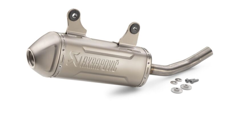 pho_nmon_a42005979000_akrapovic_slip_on_line__sall__awsg__v1