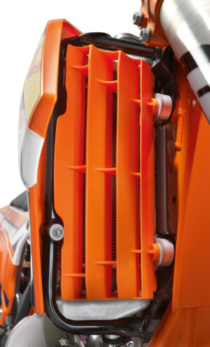 RADIATOR PROTECTOR CPL.