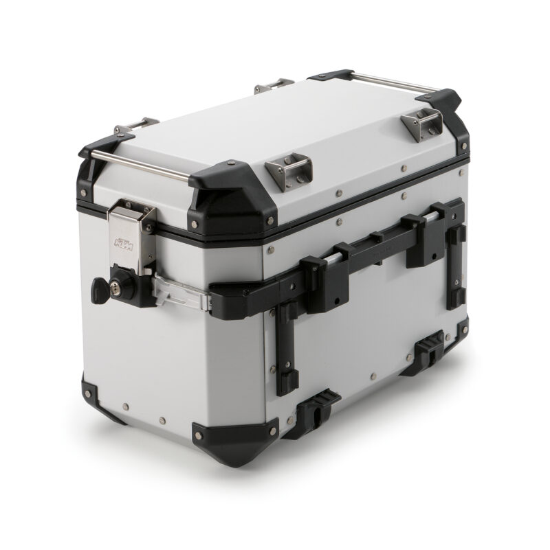 pho_pp_nmon_60612922000_trekker_case_left__sall__awsg__v1