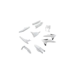 Plastic parts kit