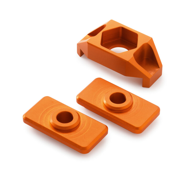 pho_pp_nmon_sxs16050044_chain_tension_adjuster__sall__awsg__v1